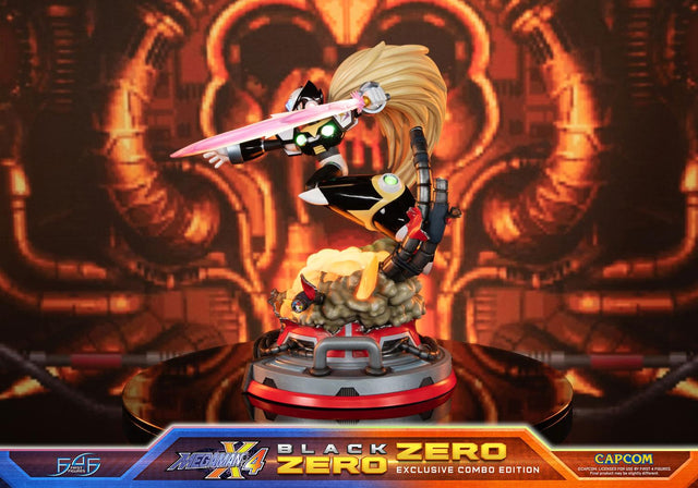 Mega Man X - Zero Combo Exclusive Edition (zero_blackex_06_1.jpg)