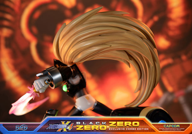 Mega Man X - Zero Combo Exclusive Edition (zero_blackex_13_1.jpg)