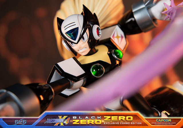 Mega Man X - Zero Combo Exclusive Edition (zero_blackst_11_1_1.jpg)