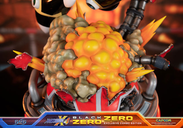 Mega Man X - Zero Combo Exclusive Edition (zero_blackst_18_1_1.jpg)