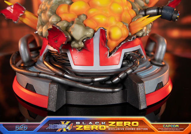Mega Man X - Zero Combo Exclusive Edition (zero_blackst_19_1_1.jpg)